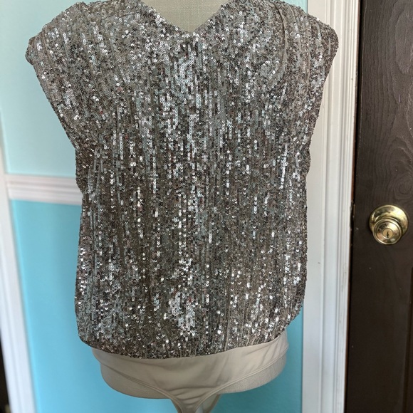 Express Silver Sequin V-Neck Wrap Bodysuit - Picture 8 of 13